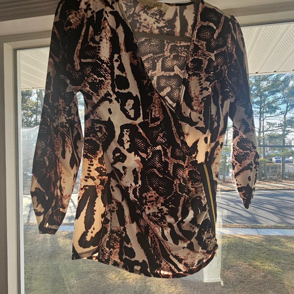 Dress shirt